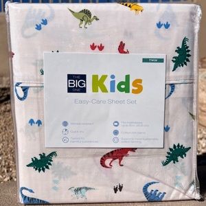 NWT The Big One Kids Easy Care Twin Sheet Set